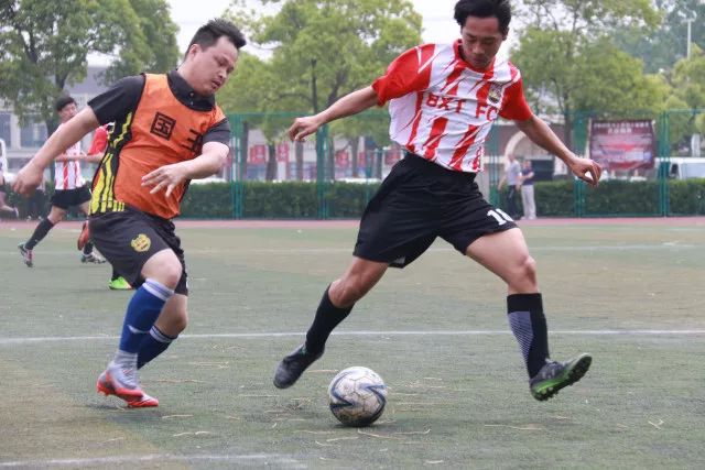 足协裁判评议：陕西联合点球应该重踢，裁判判罚决定错误